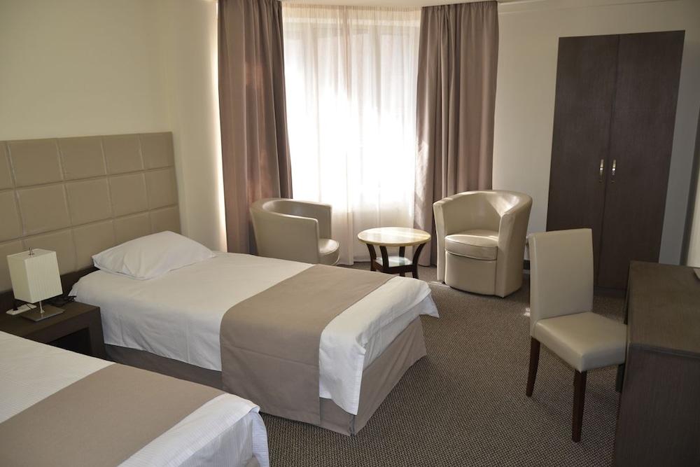 Hotel Aviatrans